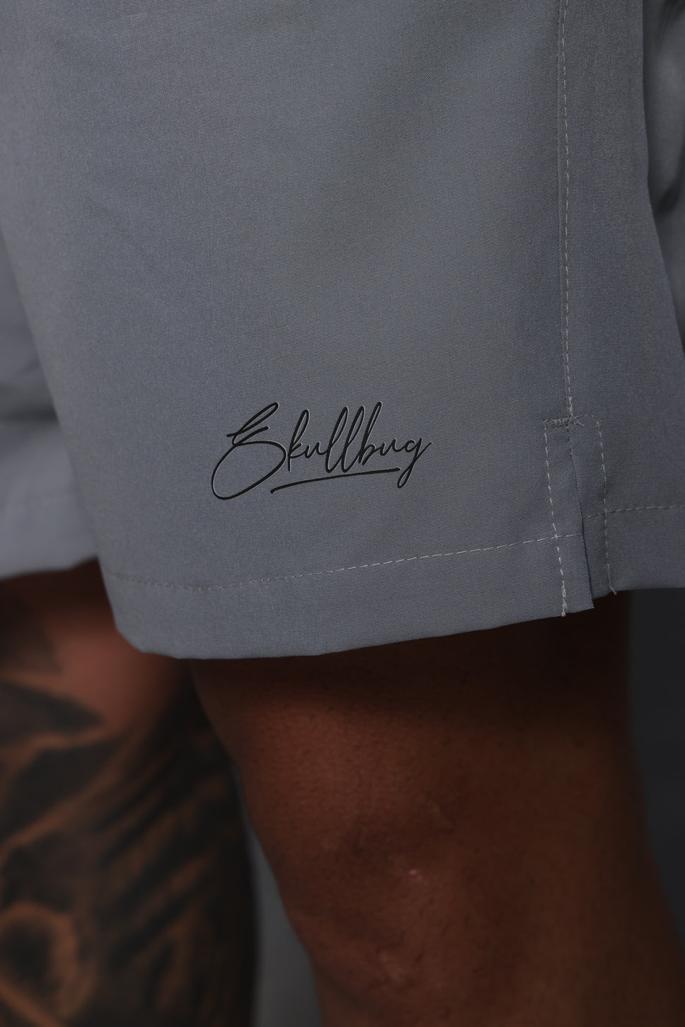 Short Tactel com elastano cinza