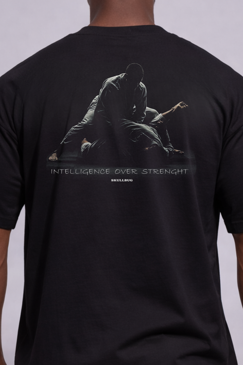 Camiseta oversized "BJJ intelligence" - preta