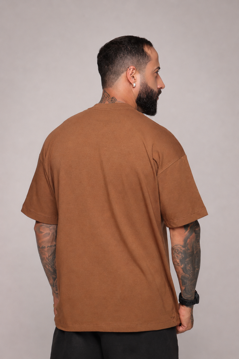 Camiseta oversized logo básica - marrom