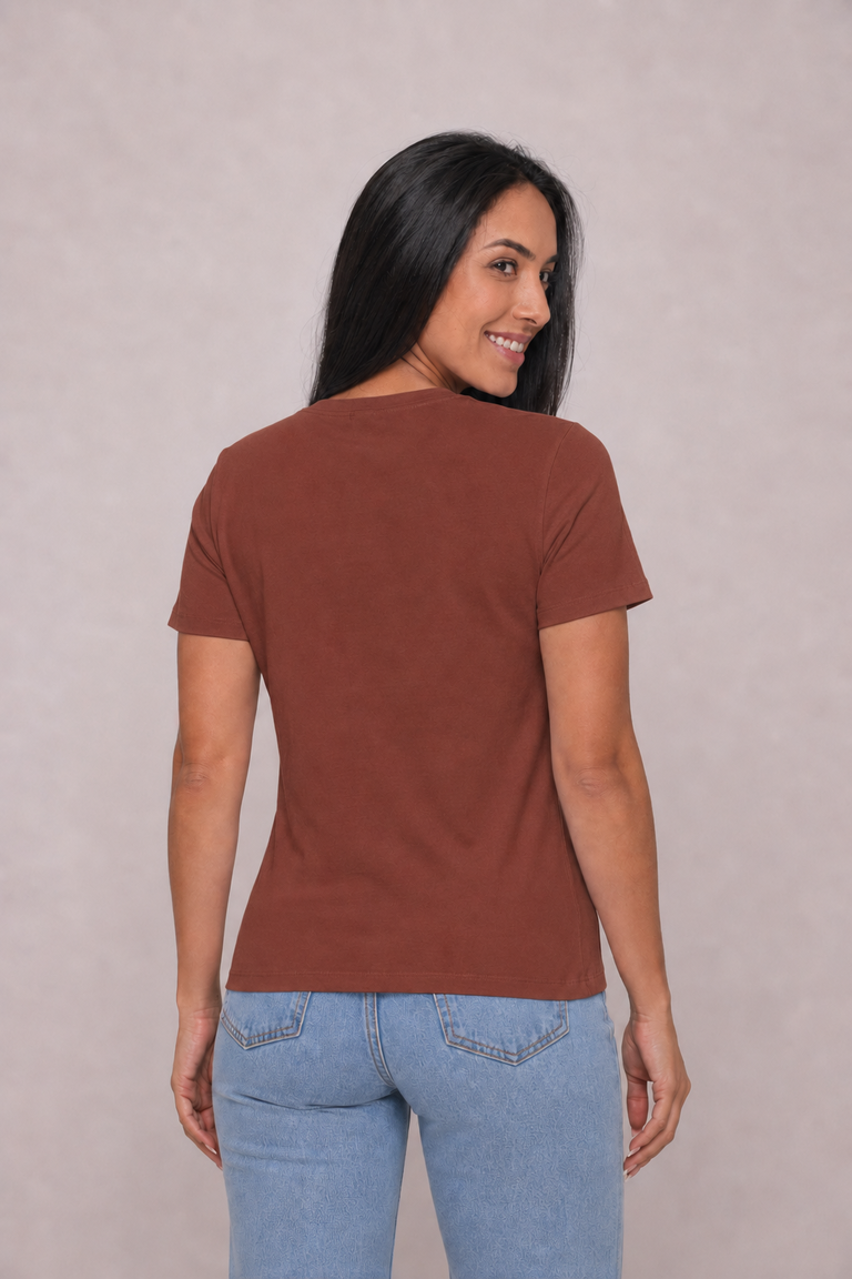 Camiseta babylook "Namaste" - marrom