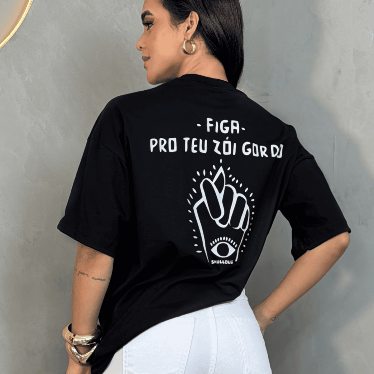 Camiseta oversized "Figa" - preta
