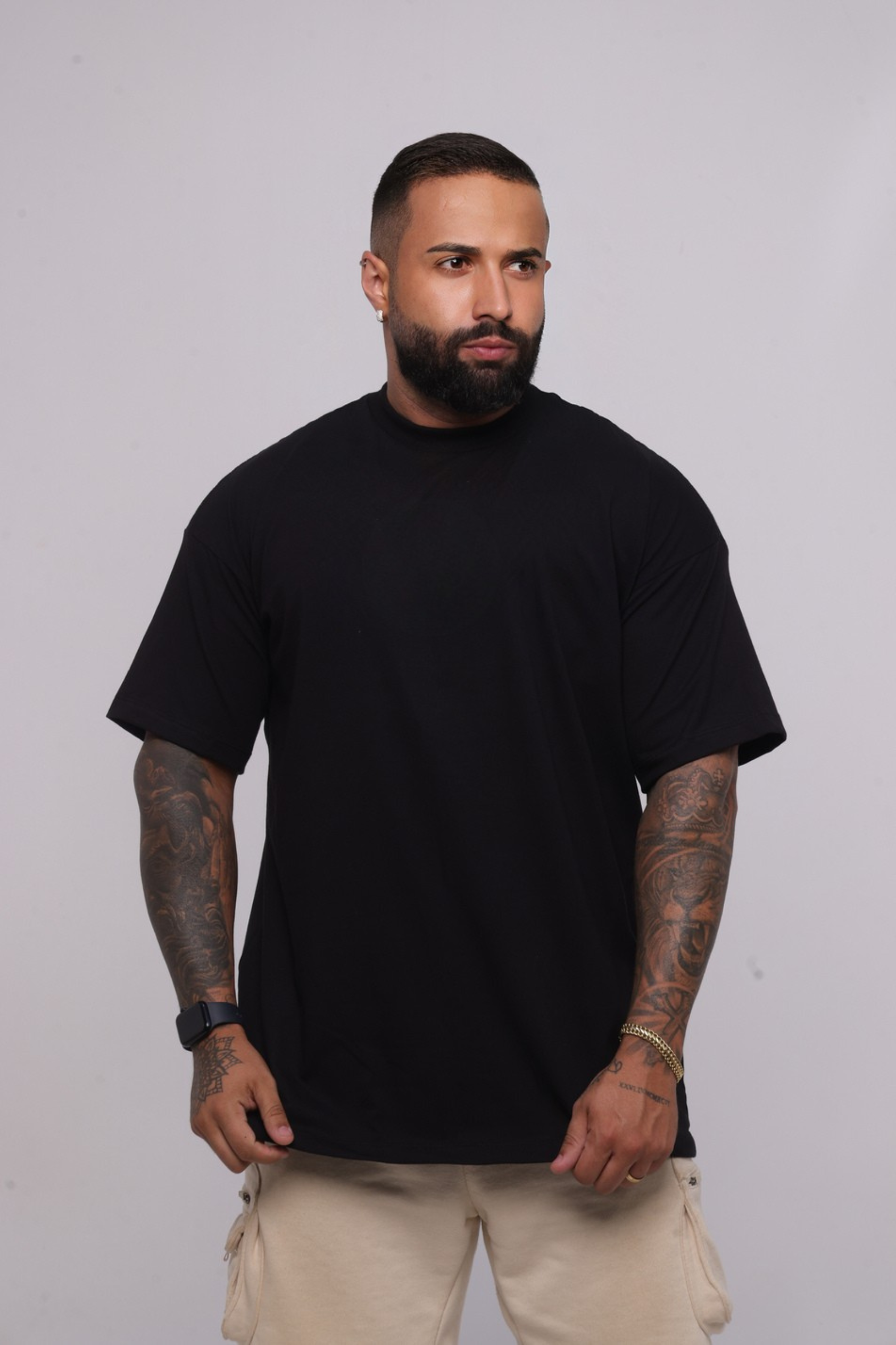 Camiseta oversized básica - preta