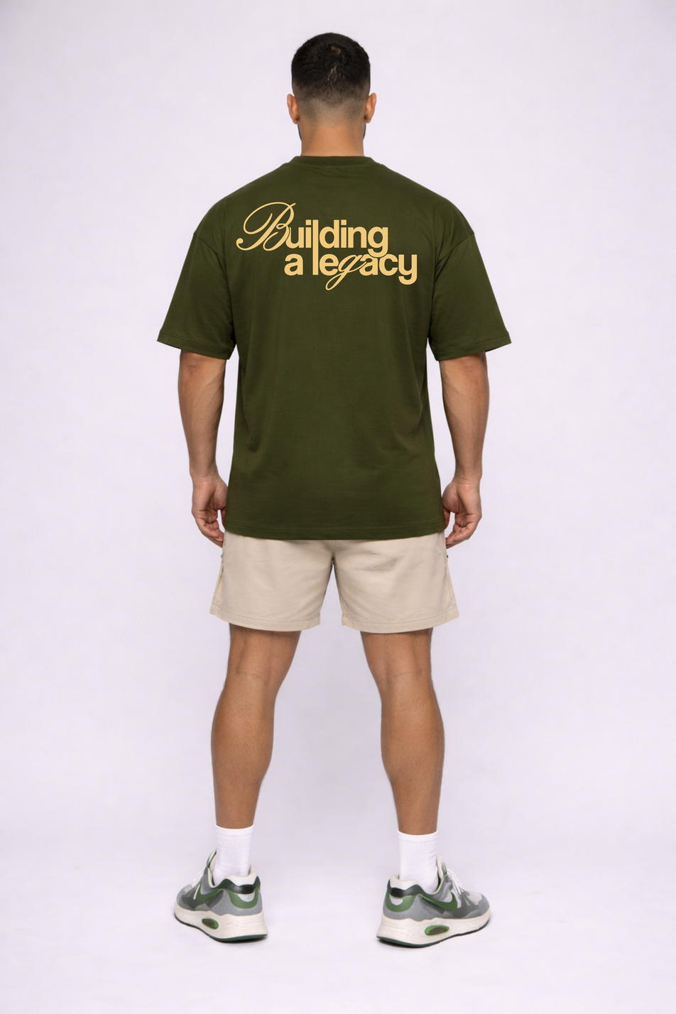 Camiseta oversized "Building a Legacy" - verde