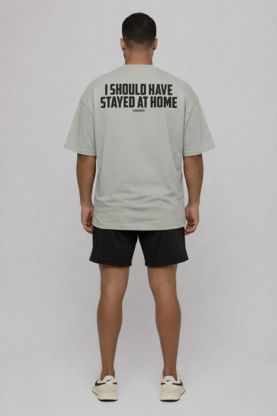 Camiseta oversized "Stay at home" - cinza