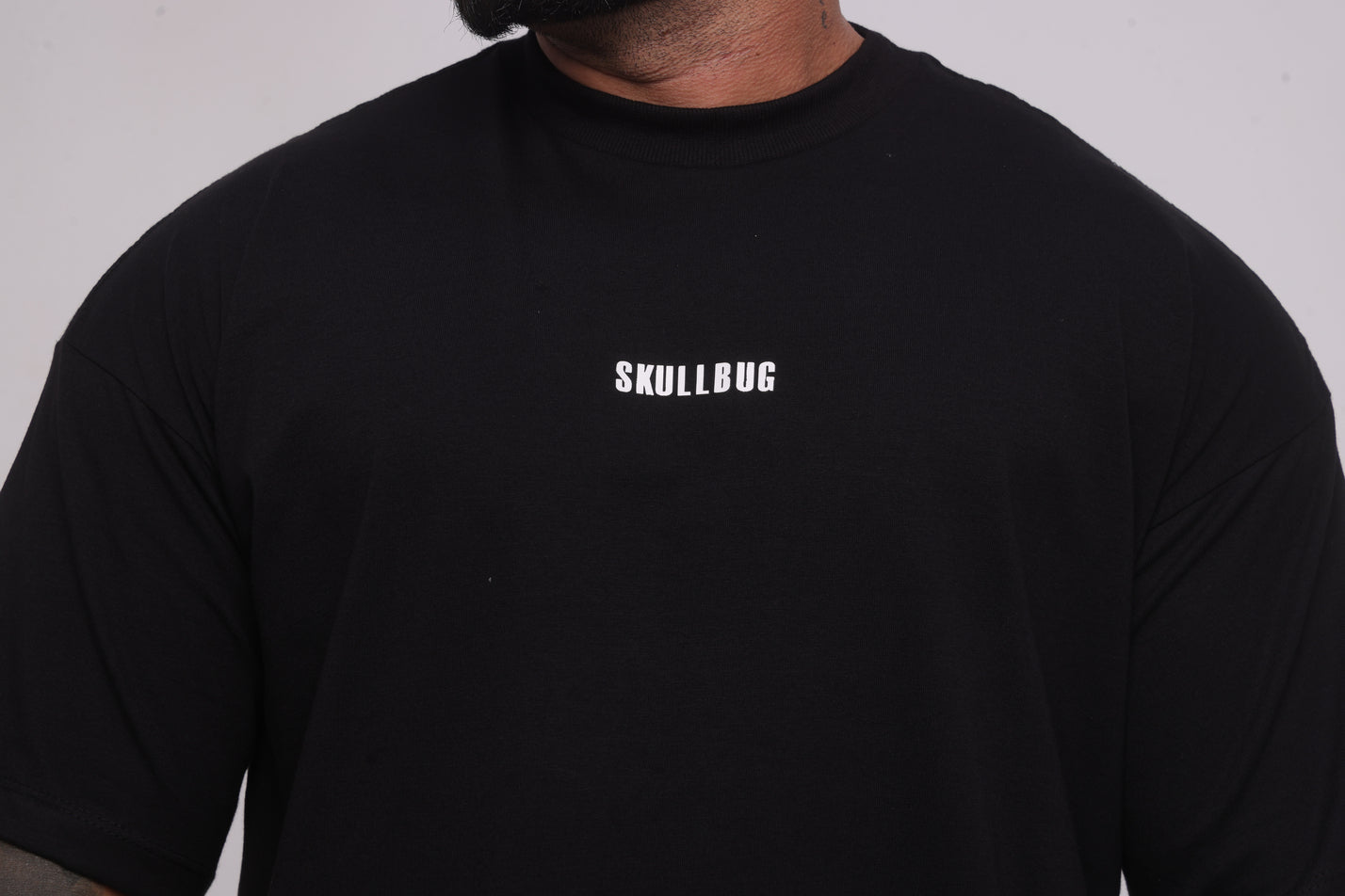 Camiseta oversized BAD INFLUENCE - preta