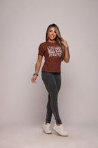 Camiseta babylook "Isaiah 60:22" - marrom