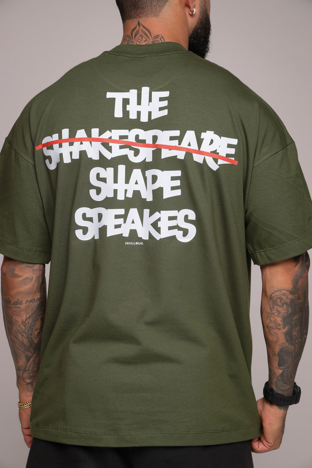 Camiseta oversized "The shape speaks" - verde