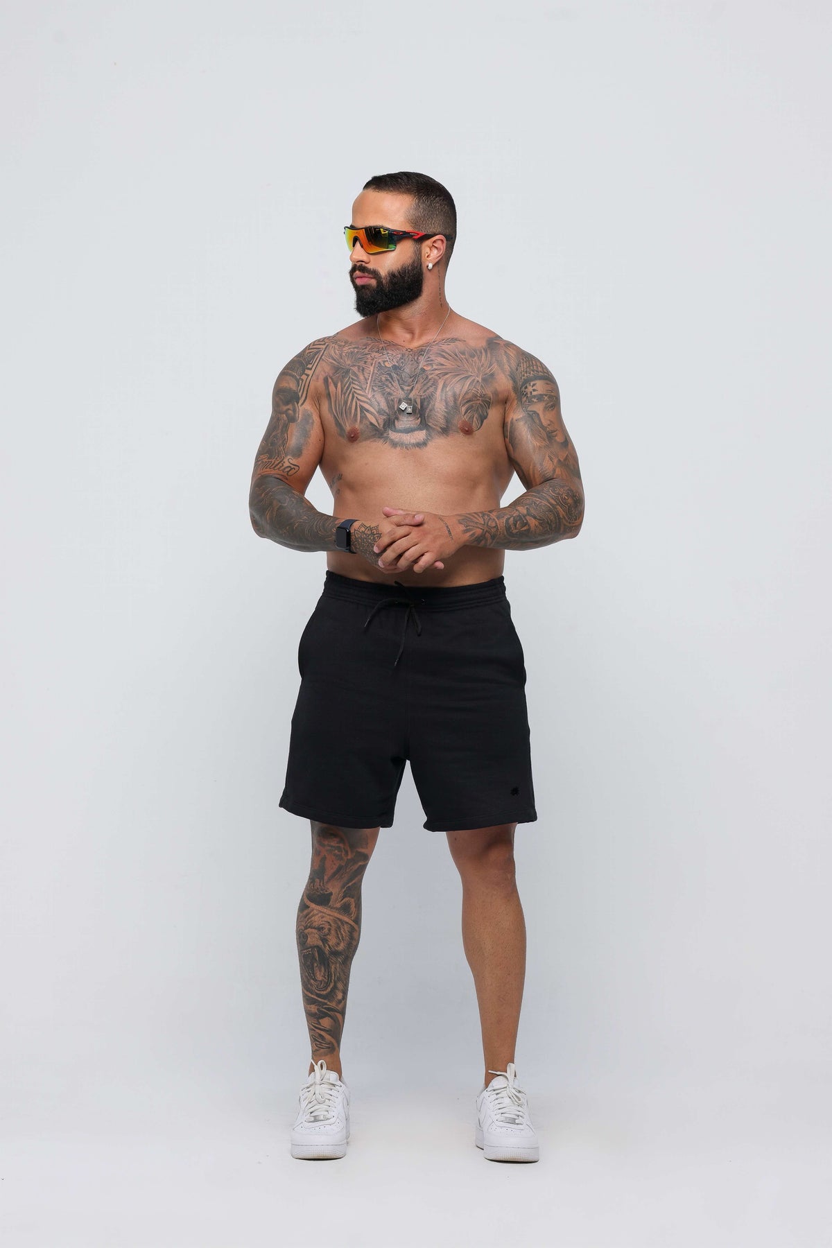 Short moletom preto